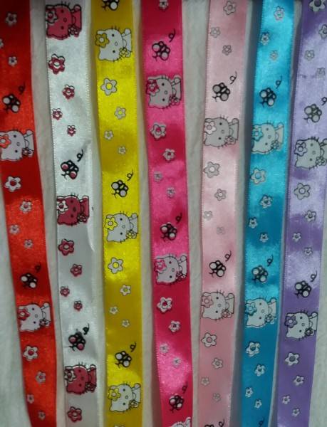 Panglica cu Hello Kitty