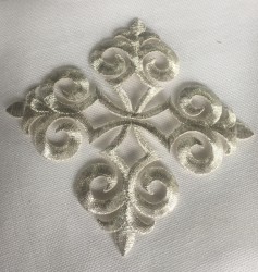 Broderie termoadeziva