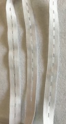 Elastic cu butoniere