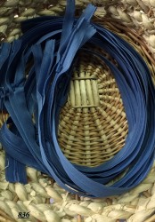 Ferm.invizibile 60 cm / YKK