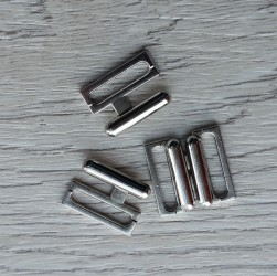 Inchizatori metal sutien