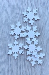 Ornament forma fulg de nea