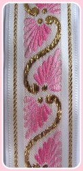 Panglica cu model