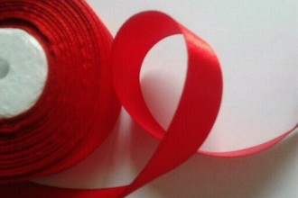 Panglica saten 10 mm/ 5 m