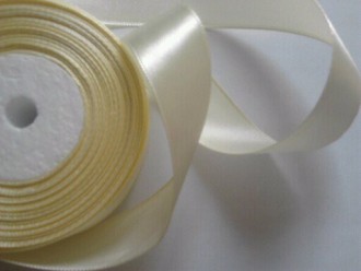 Panglica saten 25 mm/ 5 m
