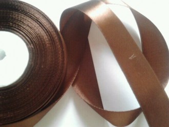 Panglica saten 25 mm/ 5 m